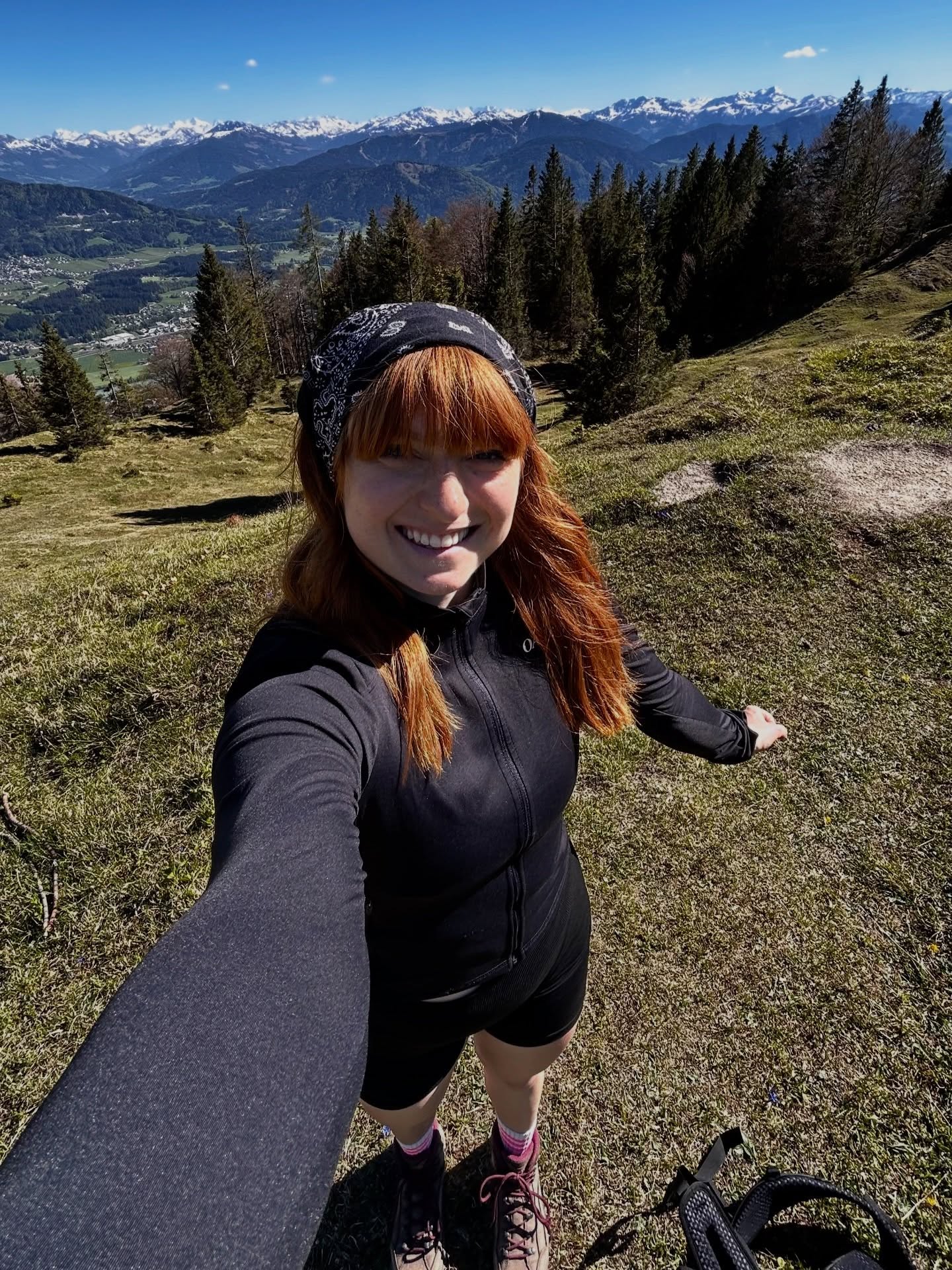 Gina in den Bergen